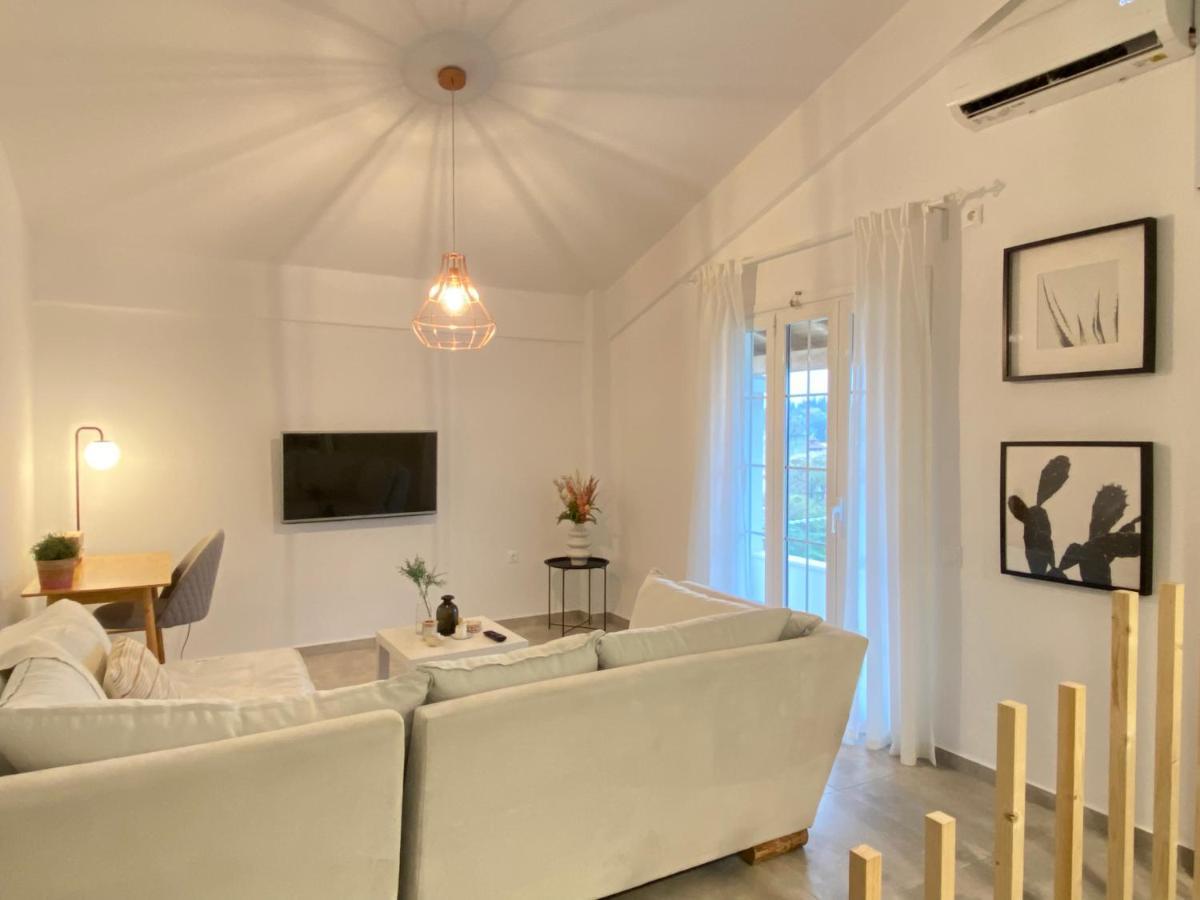 Casa Brucie - New Stylish Apartment In Corfu! Kanáli Kültér fotó